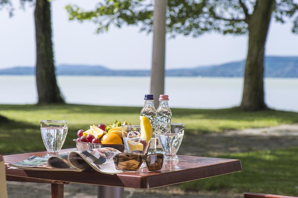 Familia Hotel Balatonboglár Dış mekan fotoğraf